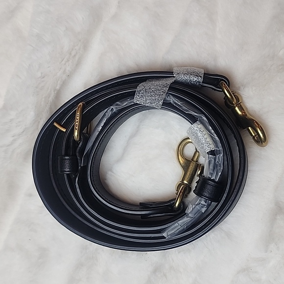 NWT Coach Pillow Tabby 18 Black - Picture 3 of 8